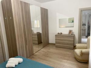 Maqueda Apartament for 4 Palermo Centre Ballarò
