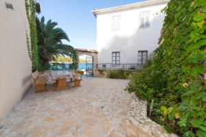 Savaro apartments