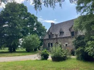 拉弗尔格德拉克达尔酒店 - Plesder