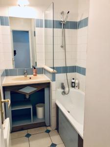 Appartements Bel appartement cosy en residence avec piscine : photos des chambres