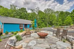 7 Mi to Dtwn Asheville Apartment with Patio - Fairview