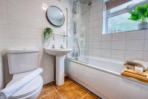 Inspire Homes Heather Apt 3 bedrooms Sleeps 6 Southam Centre Close to HS2 Coventry Rugby and M40