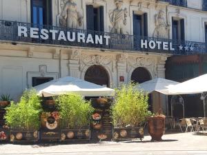 Hotels Le Grand Hotel Moliere : photos des chambres