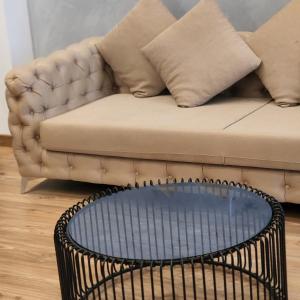 The Laurels - City Center Apartment