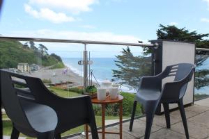 Sunrise Bay - Mount Brioni