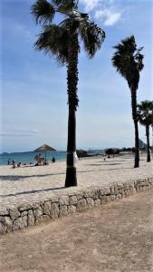 Villas VILLA avec piscine WIFI parking (Villeneuve Loubet) : photos des chambres