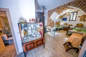 Καμάρα Χωριό Φοινίκι , Kamara Finiki Village - Kondeviánika