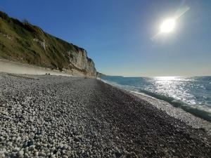 Campings Camping les falaises de Toussaint : photos des chambres