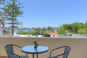 Marys House - Bouzéïka