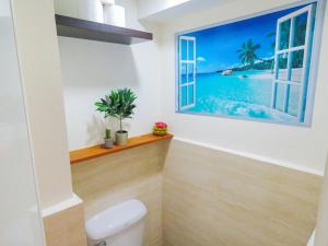 Mabolo Garden Flats Poolside Unit