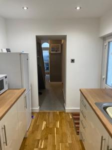 Eleven Upway Street