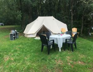 Campings Dordogne Glamping & Camping : photos des chambres