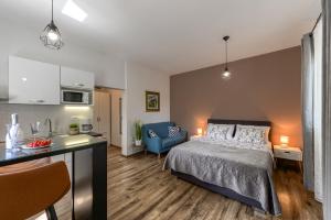 Sara Residence