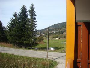 Appartements Studio au calme face aux montagnes dans station de ski : photos des chambres