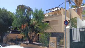 Luxury Penthouse, 50m2 terrace, downtown