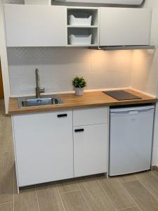 Apartamento Con Vistas Al Mar - WIFI - Aire Acondicionado