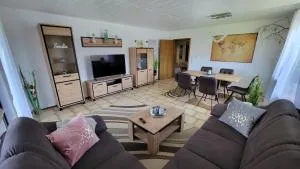 Ferienwohnung Edol - 维登希