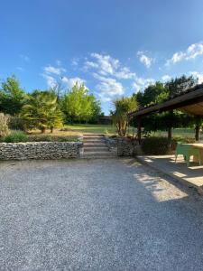 Maisons de vacances Maison en pierre a la campagne en Perigord Dordogne : photos des chambres