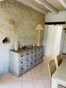 Maisons de vacances Maison en pierre a la campagne en Perigord Dordogne : photos des chambres