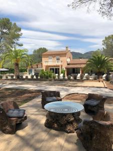 Villas Exceptionnel 4 etoiles - Grande Villa entre Cannes and Saint Tropez : photos des chambres