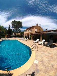 Villas Exceptionnel 4 etoiles - Grande Villa entre Cannes and Saint Tropez : photos des chambres