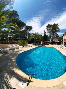 Villas Exceptionnel 4 etoiles - Grande Villa entre Cannes and Saint Tropez : photos des chambres