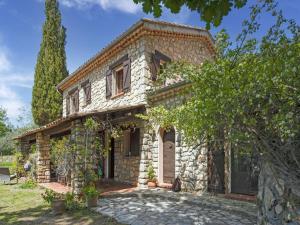 Villas Majestic Villa in Callas France with Private Pool : photos des chambres