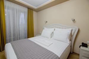 Double Room with Balcony room in Christi's Hotel Borova
