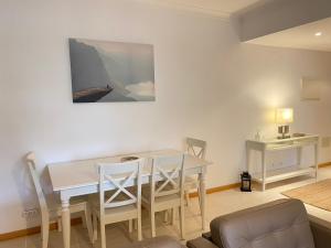 THE PALM at the Palm Village 2 Bedrooms Apartment