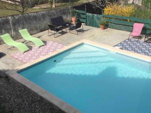 Maisons de vacances Grand gite avec piscine Le presbytere de Savignac de Duras : photos des chambres