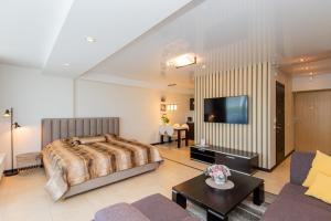 Mini Sun Apartments With Private Garage Parking