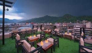 Aabas Pokhara by Barahi Hospitality