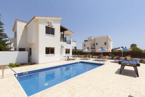 Villa Katina by Villa Plus