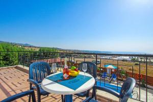 Villa Themis by Villa Plus