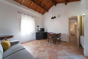 Sea front terrace Marco Polo img26