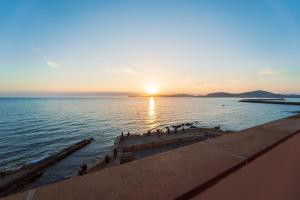 Sea front terrace Marco Polo img29