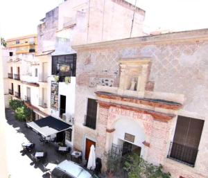 Precioso piso soleado, con vistas a monumento. Wfi