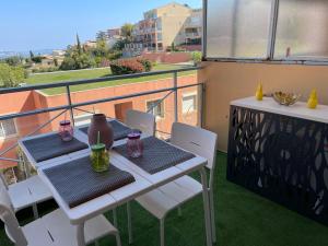 Appartements Vue mer et sur la baie de Cannes piscine 450m2 randonnee VTT au pied de l Esterel : photos des chambres