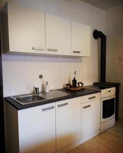 Apartma Caprivi Zavod za razvoj turizma Kočevski rog 