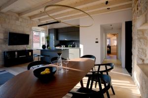 Two Bedroom Luxury Apartment Sorgo Cerva in Dubrovnik Old Town