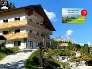 Pinta Kombilo Apartments - غوربمينغ