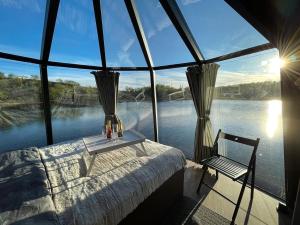 obrázek - Aurora Hut - luksusmajoitus iglu tunturilammella Pohjois-Lapissa Nuorgamissa
