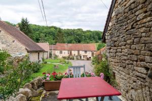 Maisons de vacances La Chambre a Four : photos des chambres