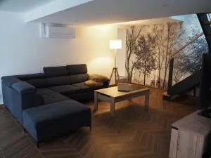 Gîte Le Renouveau avec jacuzzi privatif - Combrimont