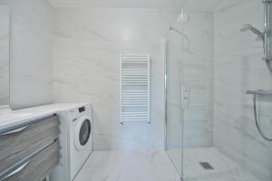 Blue Nights Appartements 71 : photos des chambres