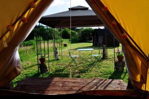 Campings Guillerin Caravan and Glamping : photos des chambres