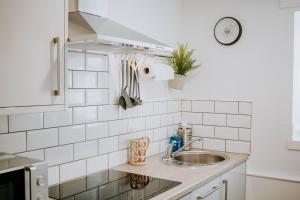 The Bailey - Troon - Coorie Doon Stays