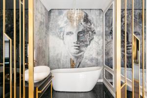 Crystal Lodge by Loft Affair
