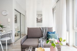 Bright Apartment by Loft Affair