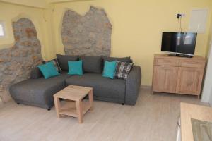 FUN Beach acess apartment